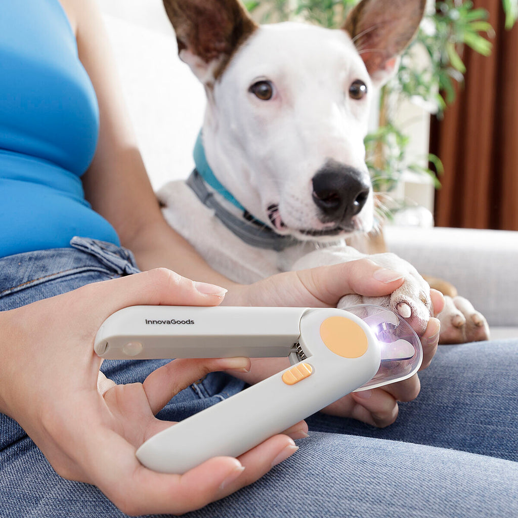 Mascota Nail Clippers with LED Clipet InnovaGoods