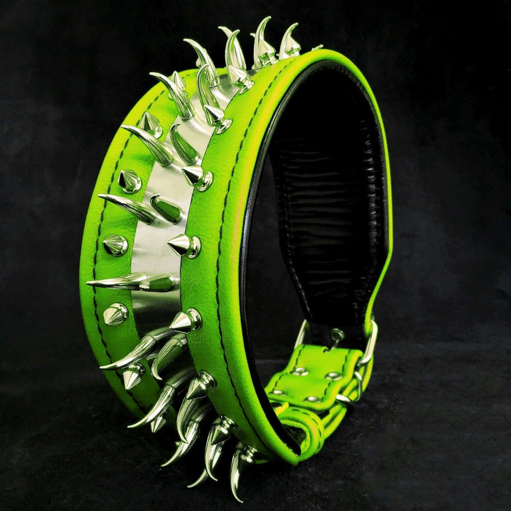 ''Predator'' collar in verde
